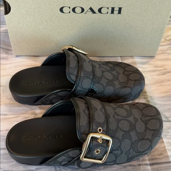 NWT COACH Women's Signature Jacquard Round Toe Archival Buckle Clogs - Picture 2 of 12